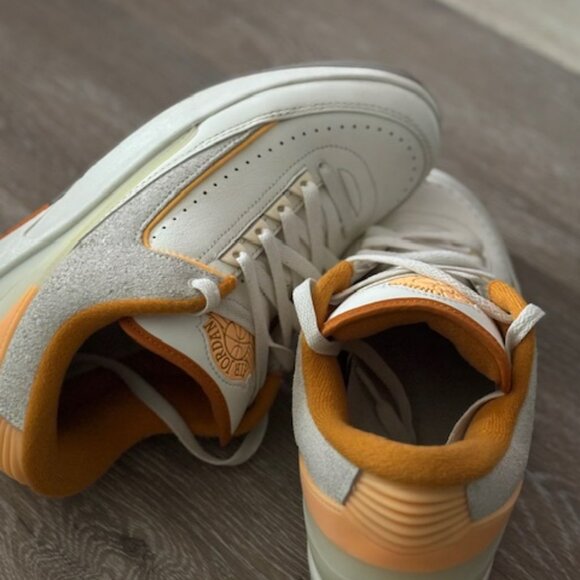 Pre-owned Men's Air Jordan 2 Retro Low - Picture 2 of 6